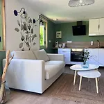 Le Pre Marin Orman Evi *